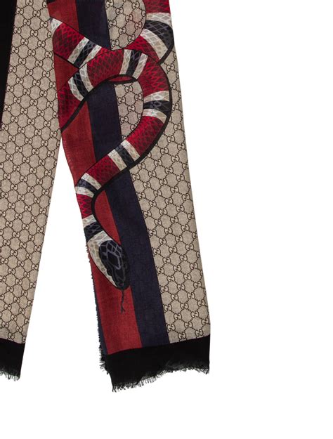 gucci mens scarves|gucci snake scarf men.